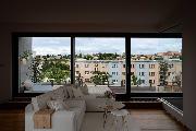 Prodej mimodnho mezonetovho bytu 4+kk, 133m2 s terasou ul. Ke Stranick, Praha 10