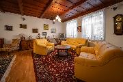 Prodej rodinn�ho domu 276 m2, pozemek 509 m2, ul. Sokolovsk�, Mochov, Praha - v�chod