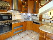Prodej rodinn�ho domu u�itn� plochy 212 m?, s terasou, na pozemku 471 m?, �honick�, Jene�