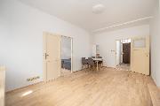 Pronjem bytu 2+1, 40 m2, ul. U koliky, Praha - Vysoany
