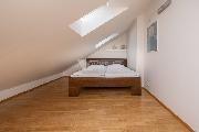 Pron�jem bytu 2+kk, 45 m2, s balkonem, ul. P���n�, Praha 1 - Nov� M�sto