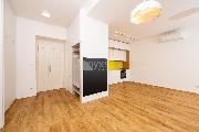 Pron�jem bytu 2+kk, 56 m2 s balkonem, ul. �erot�nova, Praha 3 - �i�kov