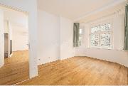 Pron�jem bytu 2+kk, 56 m2 s balkonem, ul. �erot�nova, Praha 3 - �i�kov