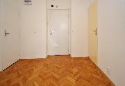 Pron�jem bytu 2+kk, v�m�ra 45 m2,  5NP/5NP, ulice Na Mlejnku, Praha 4, Bran�k