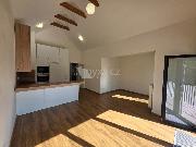 Pron�jem bytu 2+kk/B, 58 m2 + 7,6 m2 balkon, novostavba Praha 5 Ko���e