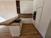 Pron�jem bytu 2+kk/B, 58 m2 + 7,6 m2 balkon, novostavba Praha 5 Ko���e