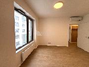 Pron�jem bytu se zvl�tn�m re�imem, 2+kk, 46 m2, ul. U Hostiva�sk�ho n�dra��, Praha 15