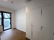 Pron�jem bytu se zvl�tn�m re�imem, 2+kk, 46 m2, ul. U Hostiva�sk�ho n�dra��, Praha 15