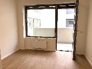 Pron�jem bytu se zvl�tn�m re�imem, 2+kk, 46 m2, ul. U Hostiva�sk�ho n�dra��, Praha 15