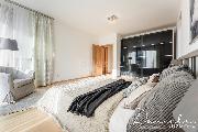 Pron�jem ��ste�n� za��zen�ho rohov�ho domu 4kk, 153m2 s gar��, terasou a zahradou  315m2 ve Vino�i.