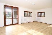 Pronjem zdn chaty s dispozic 2+1 se zahradou  1043 m2, Praha - vchod, estajovice