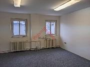 Pronjem kancele 17 m2, + monost parkovacho stn, Tda Mru,  Pardubice