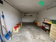Prodej garáže s elektřinou v Ostrově na lukrativním místě