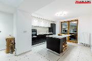 V�jime�n� rodinn� d�m v Omic�ch � 218 m?, soukrom�, komfort a v�born� dostupnost Brna