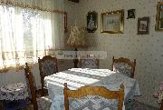 Prodej prostorn�ho RD s velkou zahradou v podh��� �esk�ho lesa v malebn�m m�ste�ku Pob�ovice