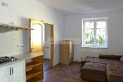 Prodej �tuln�ho cihlov�ho bytu 2+kk v Plzni na Slovanech se spole�nou zahradou ve vnitrobloku