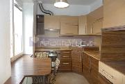 Pron�jem cihlov�ho bytu 2+1 s balkonem po rekonstrukci v Plzni na Slovanech