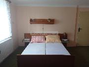 Pron�jem RD se zahradou v Drahkov�!