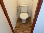 Pron�jem slunn�ho bytu 1+kk s balkonem po rekonstrukci v Plzni - Doubravce