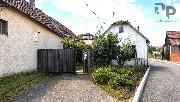 Prodej rodinn�ho domu 2+1 se stodolou v obci Hodice.