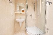 Pron�jem sv�tl�ho bytu 3+1 s lod�i� v atraktivn� lokalit� Hradce Kr�lov�.