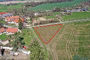 Prodej stavebnho pozemku o vme 1713 m2 v Chotinch