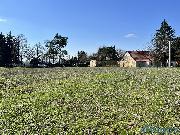 Prodej stavebnho pozemku o vme 1713 m2 v Chotinch