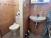 Pron�jem obchodn�ho prostoru 40 m2 + sklad 40 m2, Koll�rova Choce�