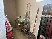 Pron�jem obchodn�ho prostoru 40 m2 + sklad 40 m2, Koll�rova Choce�