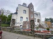 Pron�jem nov� zrekonstruovan�ho apartm�nu 1kk v reziden�n� vile se zahradou