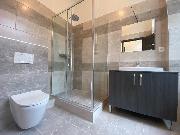 Pron�jem nov� zrekonstruovan�ho za��zen�ho bytu 2kk v reziden�n� vile se zahradou