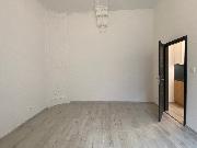 Pron�jem nov� zrekonstruovan�ho za��zen�ho bytu 2kk v reziden�n� vile se zahradou