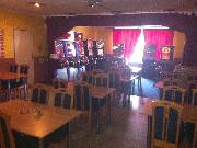 Zaveden� restaurace s hernou v centru �L