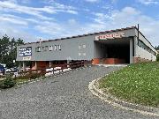 Nab�z�me k prodeji obchodn� prostory COOP ve Vset�n� na Sychrov� v 1NP