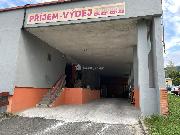 Nab�z�me k prodeji obchodn� prostory COOP ve Vset�n� na Sychrov� v 2.NP