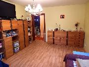 Nab�z�me prodej rodinn�ho domu se zahradou ve Vset�n�.