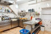Prodej Restaurace, komer�n� sklepen�, zahr�dka, 320 m2, Doln� Dunajovice
