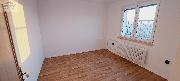 Pron�jem bytu 1+kk po rekonstrukci, Vala�sk� Mezi����, ul. R��ov�