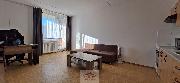 Pron�jem bytu 1+kk s lod�i�, Vala�sk� Mezi����, ul. Lu�n�