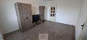 Pron�jem bytu 2+1 se zasklenou lod�i�, Vala�sk� Mezi����, ul. Lu�n� 