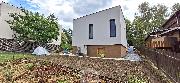 Pron�jem modern� novostavby RD 2+kk s terasou, zahradou a parkovac�m m�stem, Vala�sk� Mezi����
