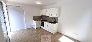 Pron�jem modern� novostavby RD 2+kk s terasou, zahradou a parkovac�m m�stem, Vala�sk� Mezi����