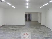 Pron�jem obchodn�ch prostor 130 m2, Vset�n