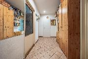 Nab�z�m k prodeji prostorn� 3+kk, 69 m² + zasklen� lod�ie a 2 sklepy, Praha 4  Chodov 