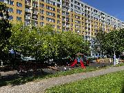 Nab�z�m k prodeji sv�tl� a slunn� byt 3+kk s lod�i� a dv�ma sklepy v klidn� ��sti Prahy 4