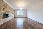Prodej bytu 3+1, 114m2 + 80m2 zahrada, ul. Ped Cibulkami, Praha 5