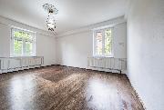 Prodej bytu 3+1, 114m2 + 80m2 zahrada, ul. Ped Cibulkami, Praha 5