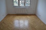 Pron�jem  bytu 2+1, 52m2, ul. Vr�tkovsk�, Praha 10