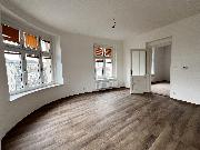 Pron�jem bytu 2+1, 60 m, po rekonstrukci, cihlov� d�m