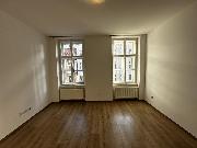 Pron�jem bytu 2+kk, 56m2, ul. Rumunsk�, Praha 2